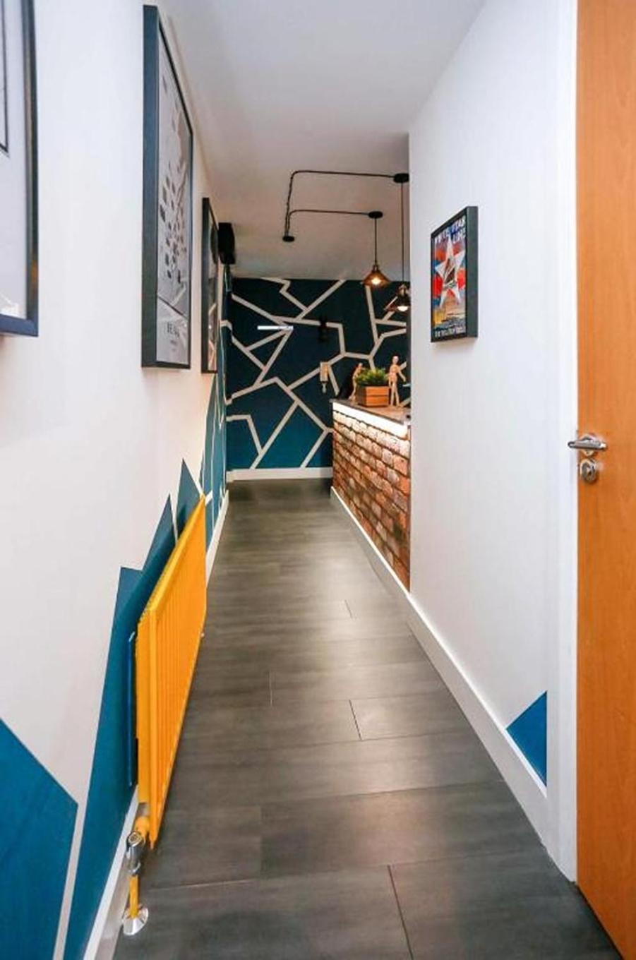 Funky City Apartment - Secure Parking - Wifi - Sleeps 6 - No Parties Belfast Exterior foto